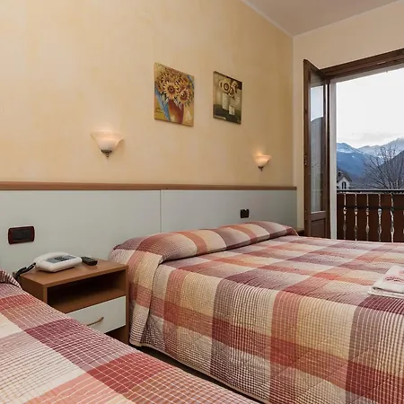 Hotel Pineta-3